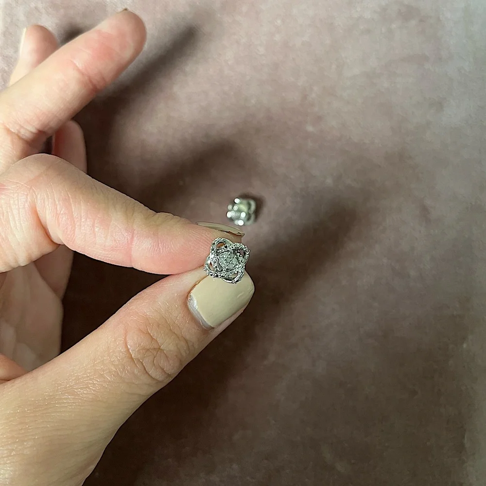 1/10 Carat T.W Diamond Fashion Earrings - Picture 6 of 6